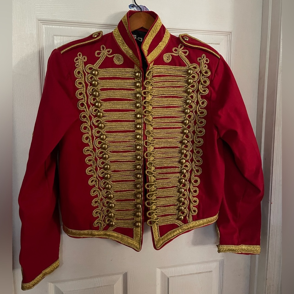 Red Military Cavalry Tunic – Jacket – Gold Bullion Collar
